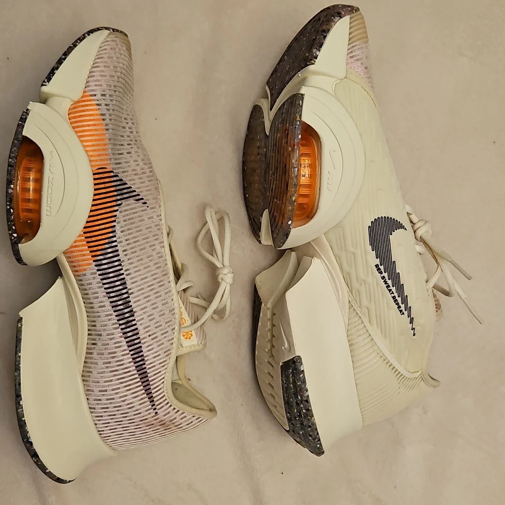 VGUC Nike Women's Superrep Cream, Lilac and Orange Sneakers. US Size 11 - Picture 2 of 8